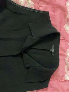 Sleek Black Sleeveless Sheath Dress