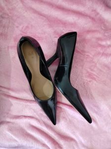 H&amp;M Chic Black Patent Stiletto Heels