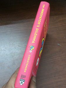 The Innovator's Dilemma - Clayton M. Christensen