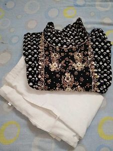 Elegant Black & White Embroidered Kurti Set of 2