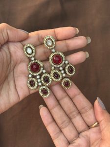 Elegant Red Stone &amp; Crystal Dangle Earrings