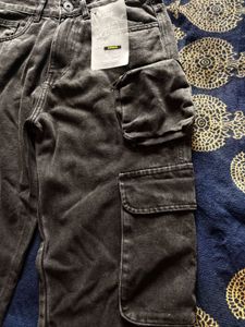 Cargo Jeans