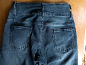 Stretchable Highwaist Bootcut Jeans