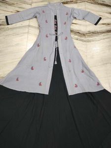 Stylish Grey &amp; Black Kurta Set