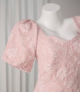 Chic Pink Lace Puff Sleeve Dress