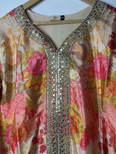 Elegant Floral Print Lehenga Choli