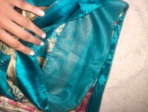 Saree with 2 blouse❤️