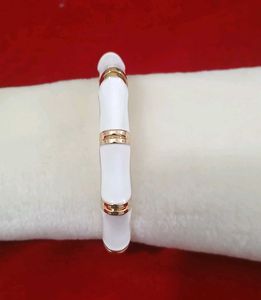 Elegant White &amp; Gold Bamboo Style Bracelet