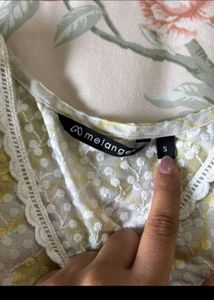 Embroidered Chikankari Kurta