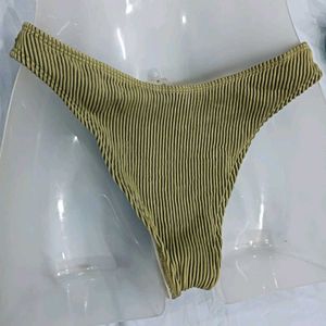 ⚛️ Striped Bikini Bottom