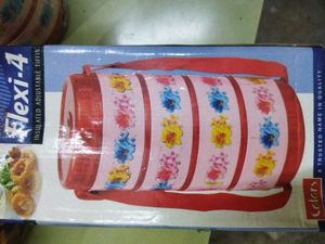 4  Box Tiffin