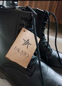 Edge Up Your Style: Brand New Fausto Side-Zip Comb