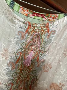 Women Beautiful Kurti