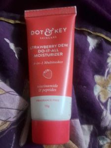 Dot &amp; Key Strawberry Dew Moisturizer