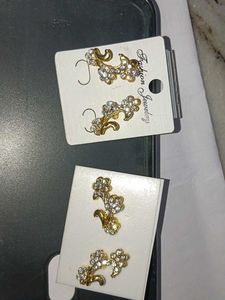 Sparkling Gold Tone Flower Earrings