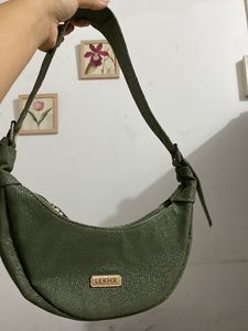 moon bag