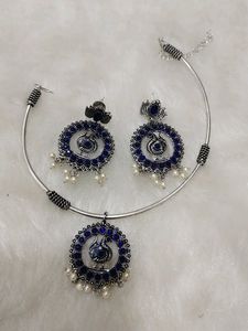 Hasli Necklace