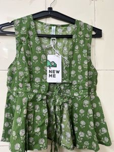 Floral Green Sleeveless Top