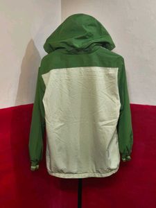 Lightweight Hooded Jacket