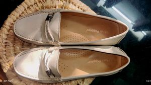 HUSH PUPPIES BEIGE LOAFERS FOR WOMEN