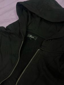 Black Cropped Zip-Up Hoodie
