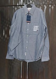 Tommy Jeans Original Shirt – L  Brand New