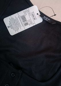 Chic Black Button-Up Ribbed Tank Top