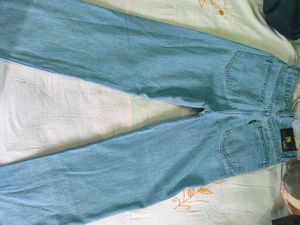 Light Wash Wide Leg Jeans