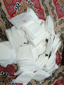 50 Pieces Sanitary Pads