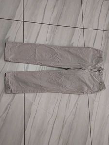 Men's off white Chinos