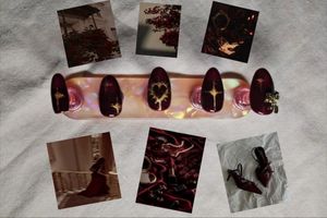 Gothic Heart Nail Art Press-ons