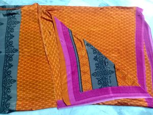 Creap Saree With Readymade Blouse