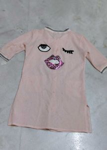 Bundle of Women's Tops and 1 stretchable pant