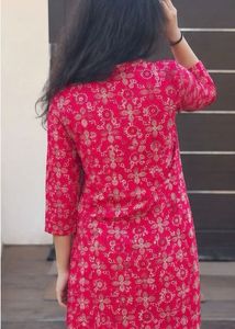 Vibrant Pink Floral Print Kurta