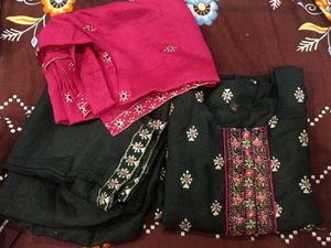 Elegant Black Kurta Set with Red Dupatta