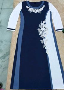 Embroidered Blue & White Kurta