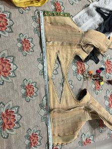 Colorful Ethnic Saree, Blouse &amp; Petticoat Set