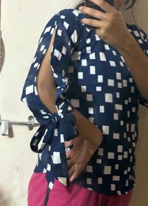 Fancy Navy blue top