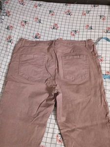Comfortable Mauve Jens