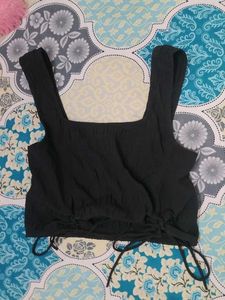 Chic Black Cropped Top