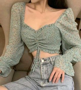 SSS Cute Floral Smocked Square Neck Top