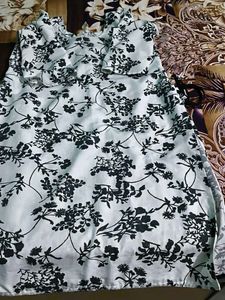 Chic Floral Print Kurta