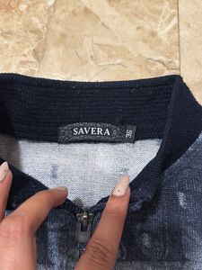 Stylish Grey Zip-Up Sweater