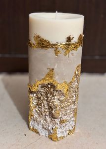 Unique Gold &amp; Sculpture Candles