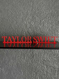 taylor swift and TXT  logos