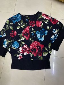 Women Beggy Top( Free Size)price Drop