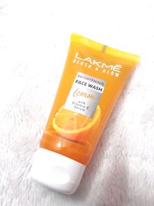 Lakme Blush &amp; Glow Lemon Freshness Gel Face Wash w