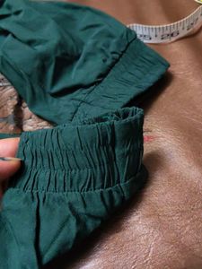 2 colour Green and black Cargo Pants
