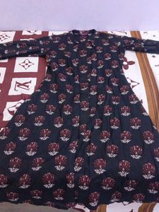 Stylish Floral Print srug