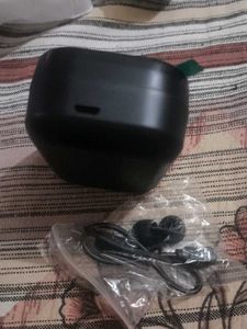 Bluetooth Tws with Charging Case